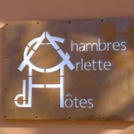 Arlette D'hotes