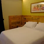 Arlette D'hotes Gasthof 4*