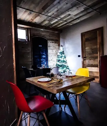 Pensjonat Arlette D'hotes Gignod